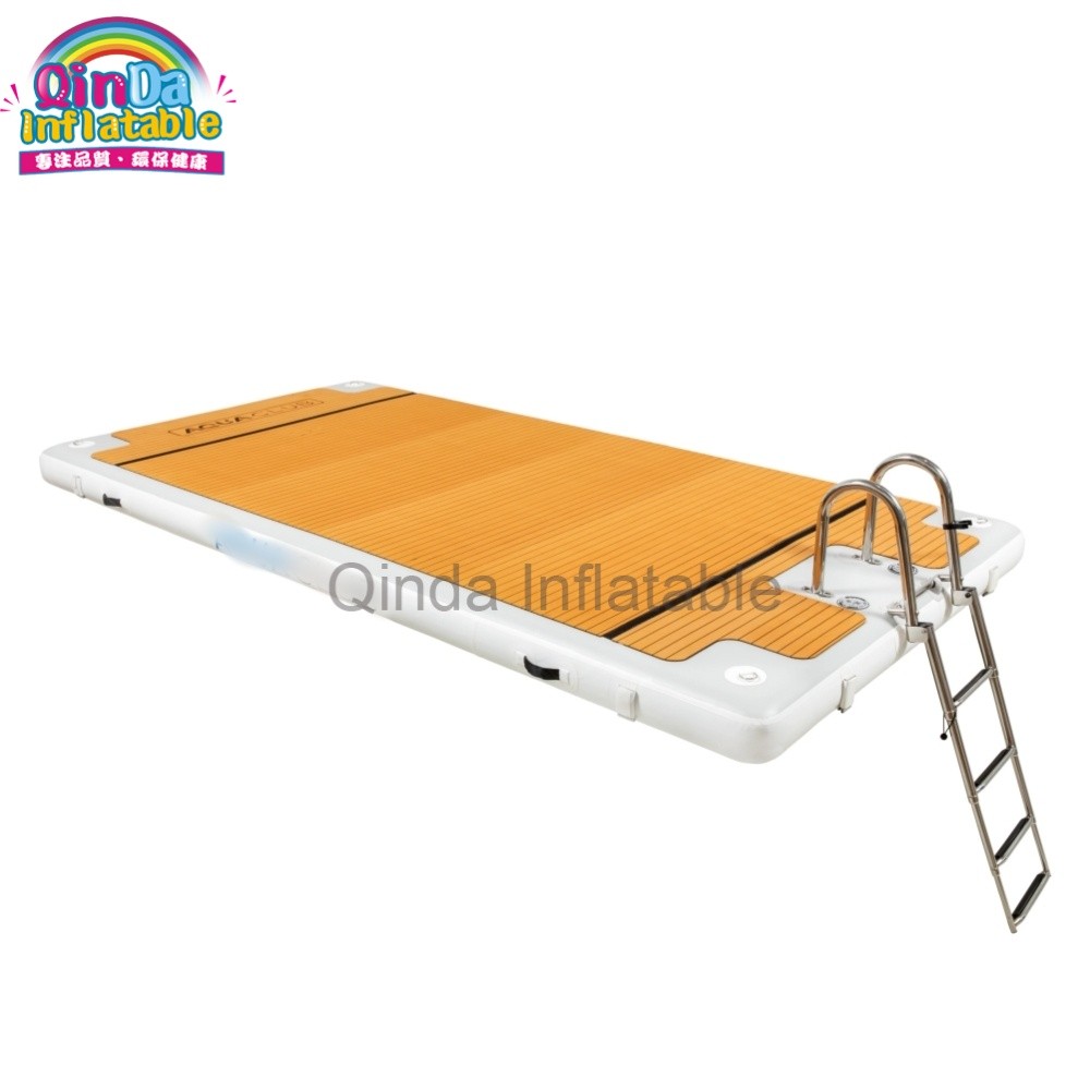 China Factory Ocean Yacht Use Floating Island Inflatable Docks