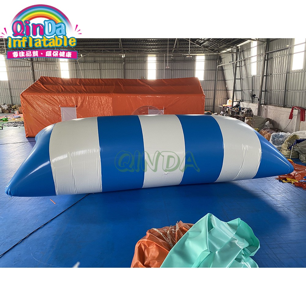 Popular jump trampoline inflatable air water blob inflatable water jumping bag