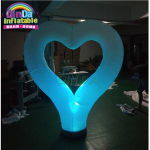 Valentine decoration red inflatable heart balloon with light