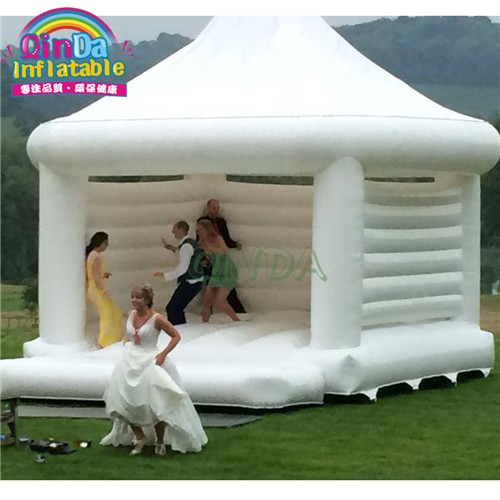 Business Inflatable Bouncer Commercial White Jumping Bounce House Adult Wedding Bouncy Castle for Sale
