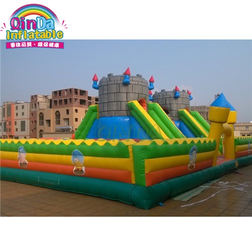 Inflatable trampoline with jumping bouncy inflatable castle inflatable fun city for kids
