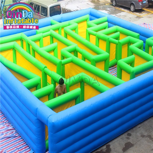 inflatable maze obstacle/channal new design CE inflatable ladybirth maze